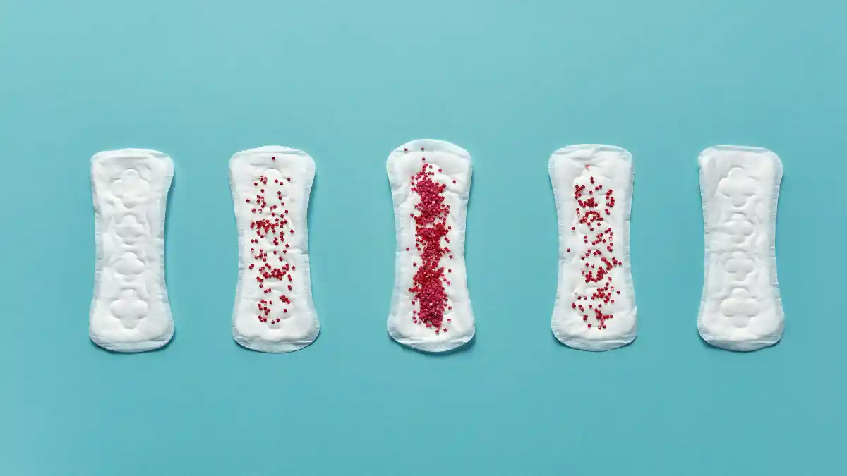 menstruação com cheiro forte